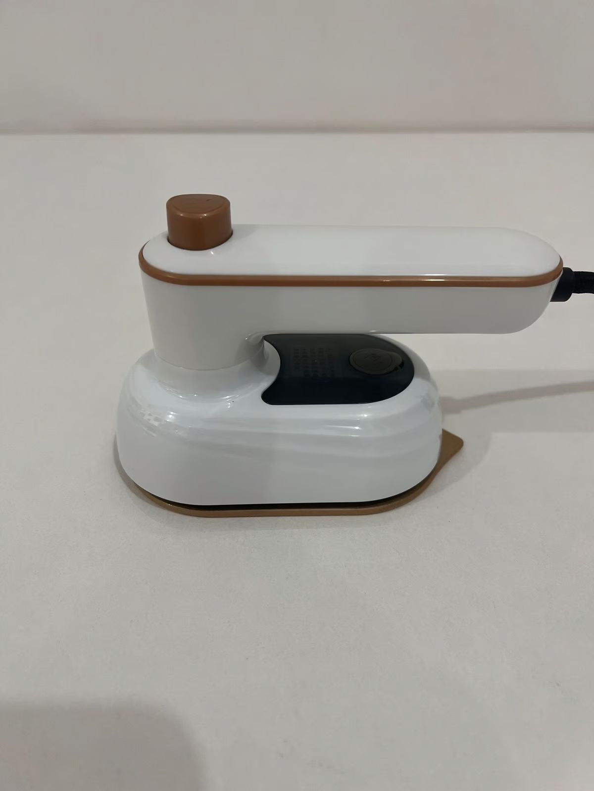 🔥Limited Time Sale🔥🎁 Portable Mini Electric Garment Iron