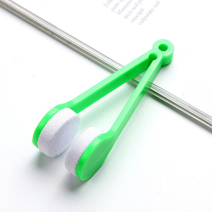 5 PCS Portable Eyeglasses Cleaner Clip - Mini Lens Cleaning Tool with Microfiber Pads for Sunglasses & Eyewear